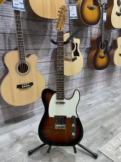 Squier - 037-4040-500